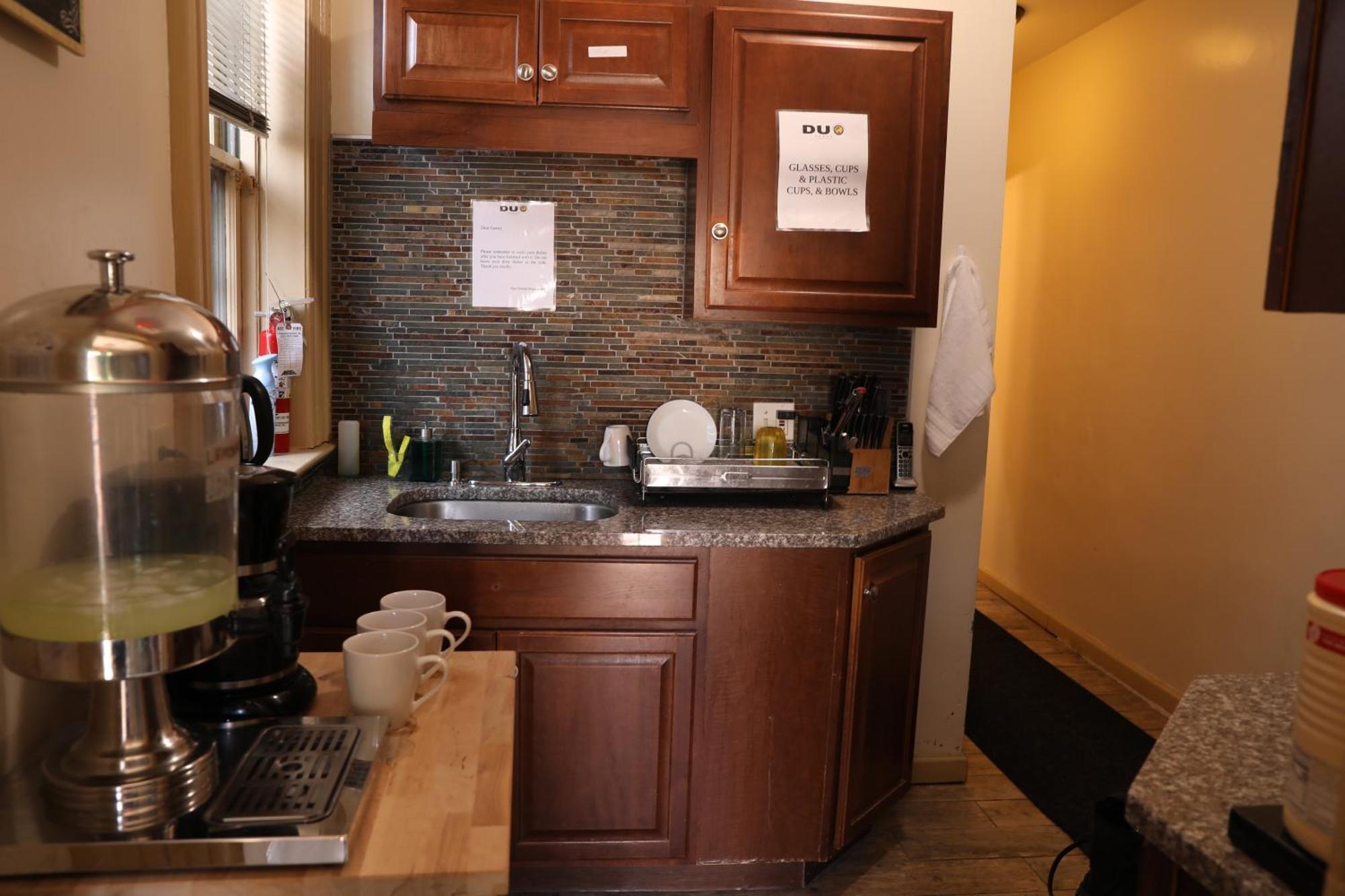 Duo Nomad (Adults Only) Hostel Washington Bagian luar foto